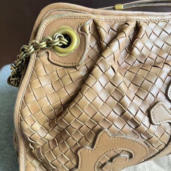 Bottega Veneta Vintage Intrecciato Leather Shoulder Bag - Picture 2 of 15